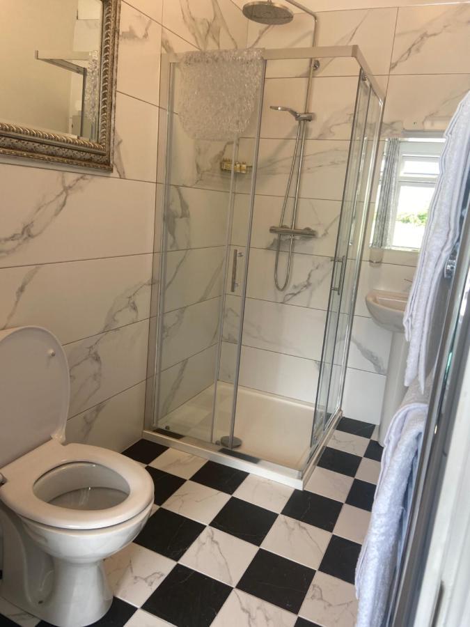 Adams Townhouse Bed & Breakfast Dingle Bagian luar foto